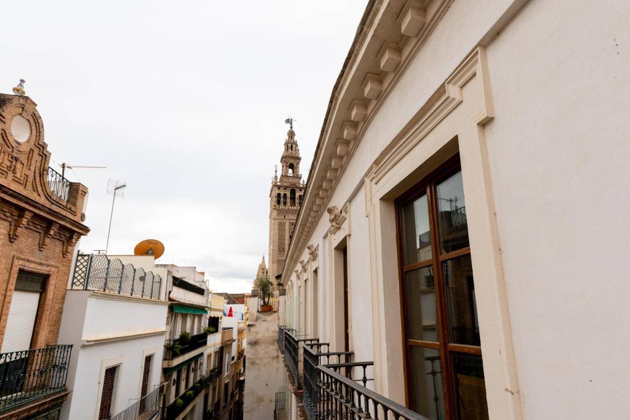 Cathedral Apartment, Upper Floor Apartment Seville Exterior photo